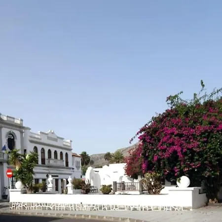 Casa Malumi - Historisches Stadthaus In Haria
